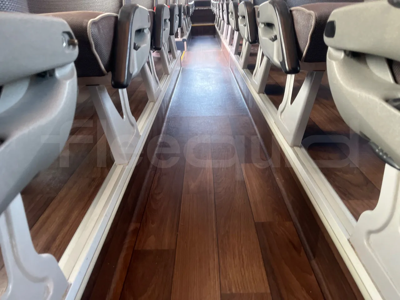 Neoplan JETLINER B274600 - Euro6 - 294kW - 13mt - seat brackets photo