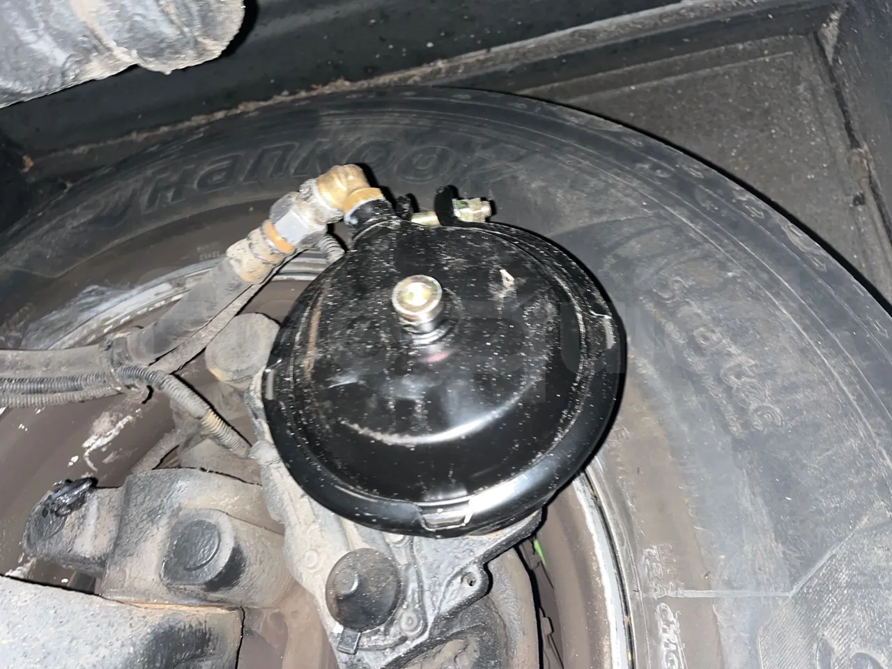 Neoplan JETLINER B274600 - Euro6 - 294kW - 13mt - front brake calipers right