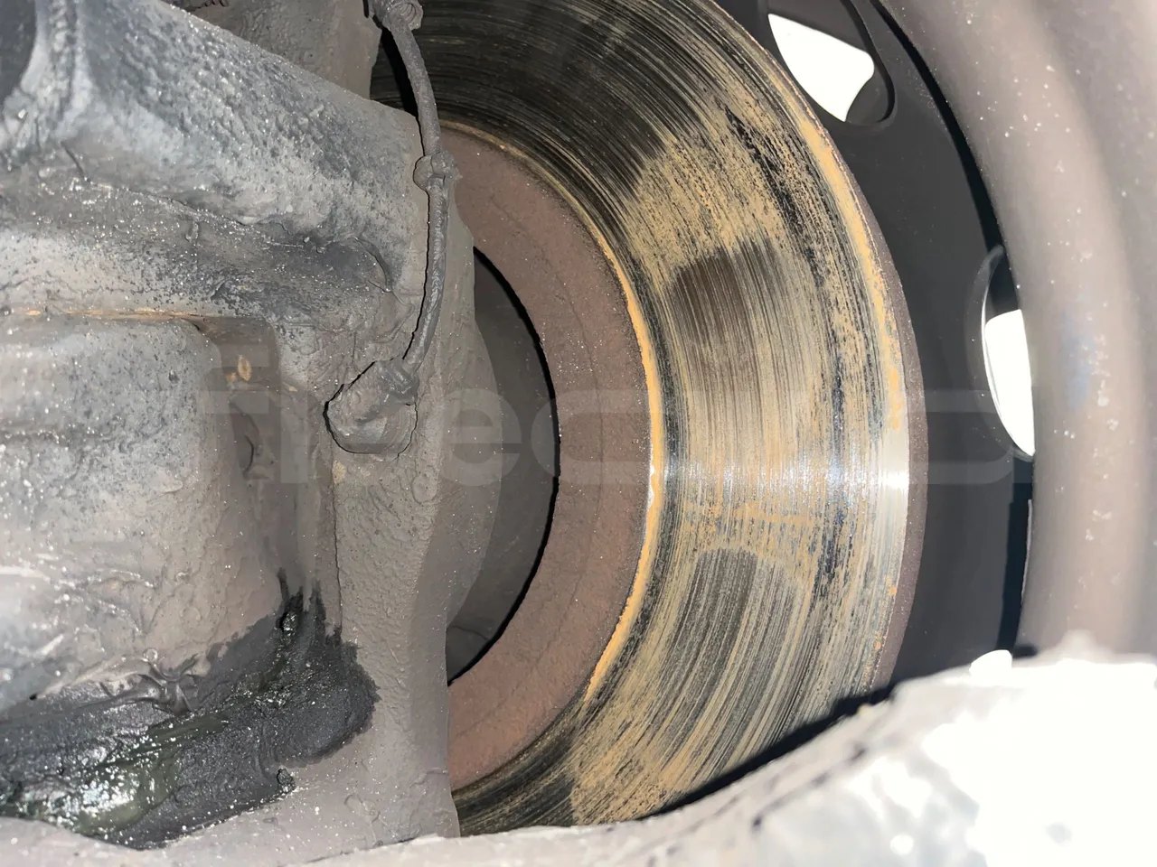 Neoplan JETLINER B274600 - Euro6 - 294kW - 13mt - front discs left