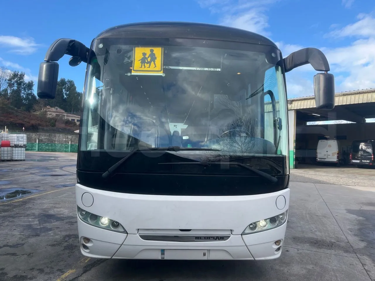 Neoplan JETLINER B274600 - Euro6 - 294kW - 13mt - front photo