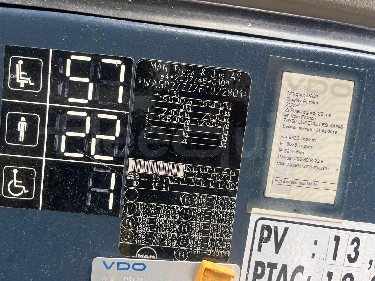 Neoplan JETLINER B274600 - Euro6 - 294kW - 13mt - vehicle plate photo