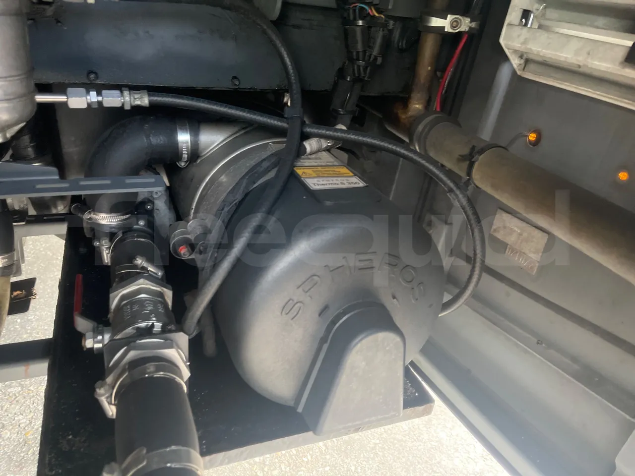 Neoplan JETLINER B274600 - Euro6 - 294kW - 13mt - preheater webasto photo