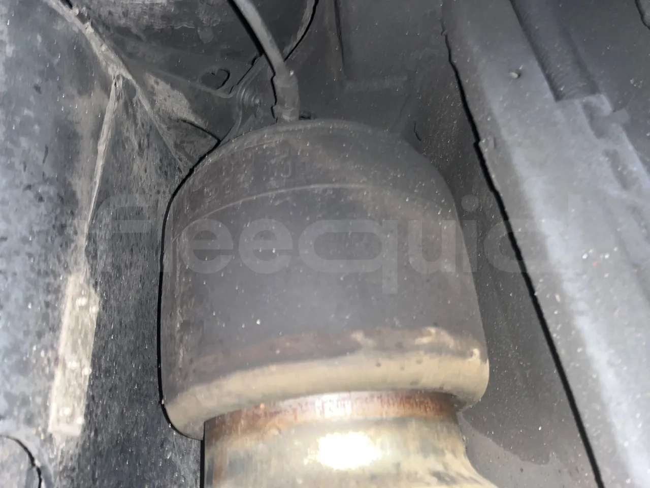 Neoplan JETLINER B274600 - Euro6 - 294kW - 13mt - axle 2 shock absorbers 2 left