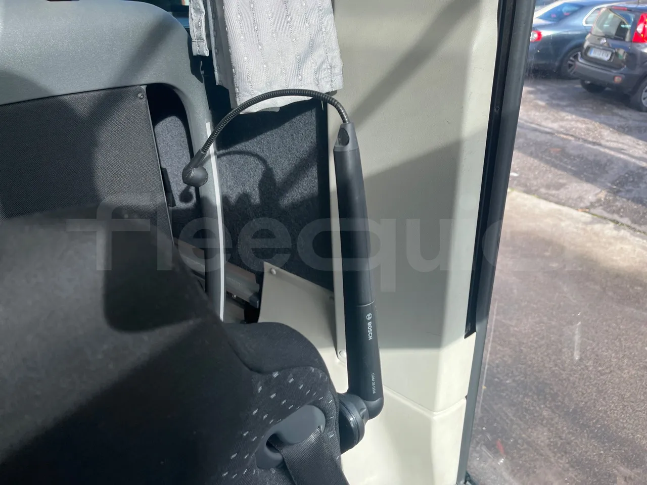 Setra S516 410 02 - EUR6 - 315kW - 13.115m - driver microphone accessories photo