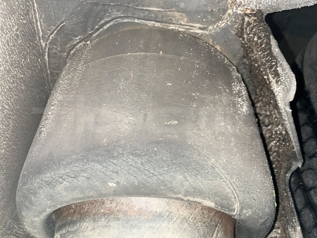 Setra S516 410 02 - EUR6 - 315kW - 13.115m - axel 2 air springs 2 left