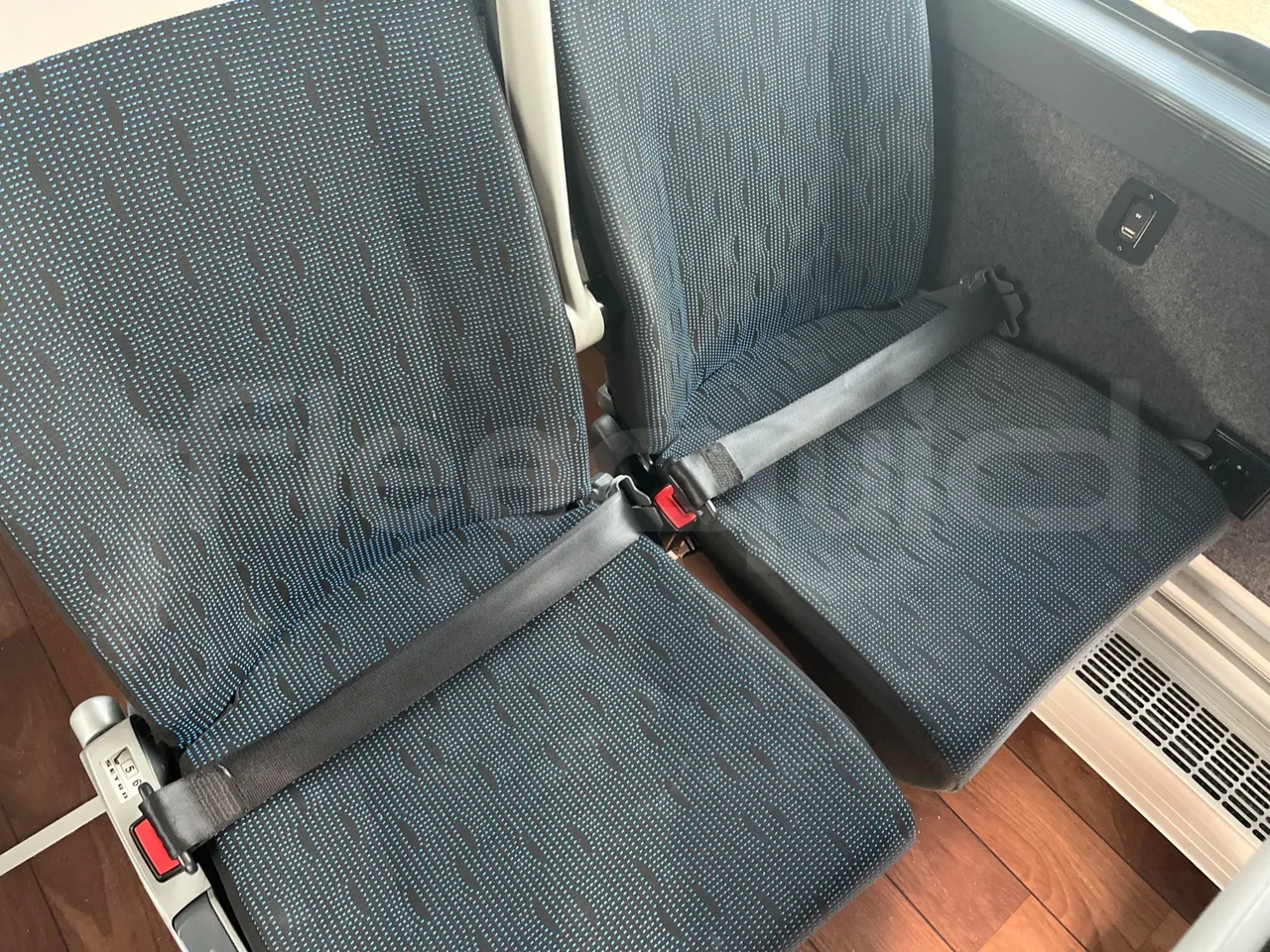 Setra S516 410 02 - EUR6 - 315kW - 13.115m - central seat safety belt