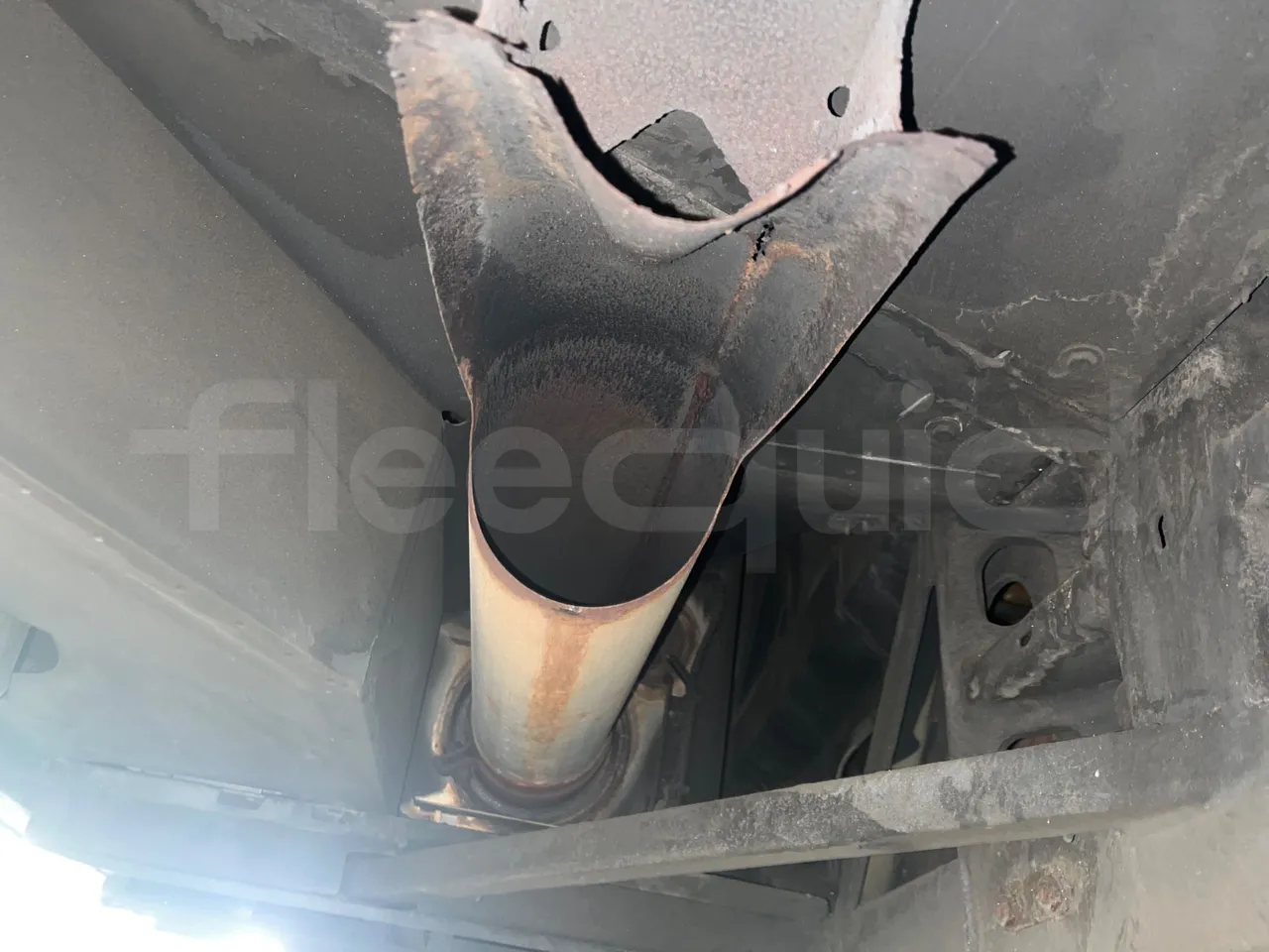 Setra S516 410 02 - EUR6 - 315kW - 13.115m - exhaust photo