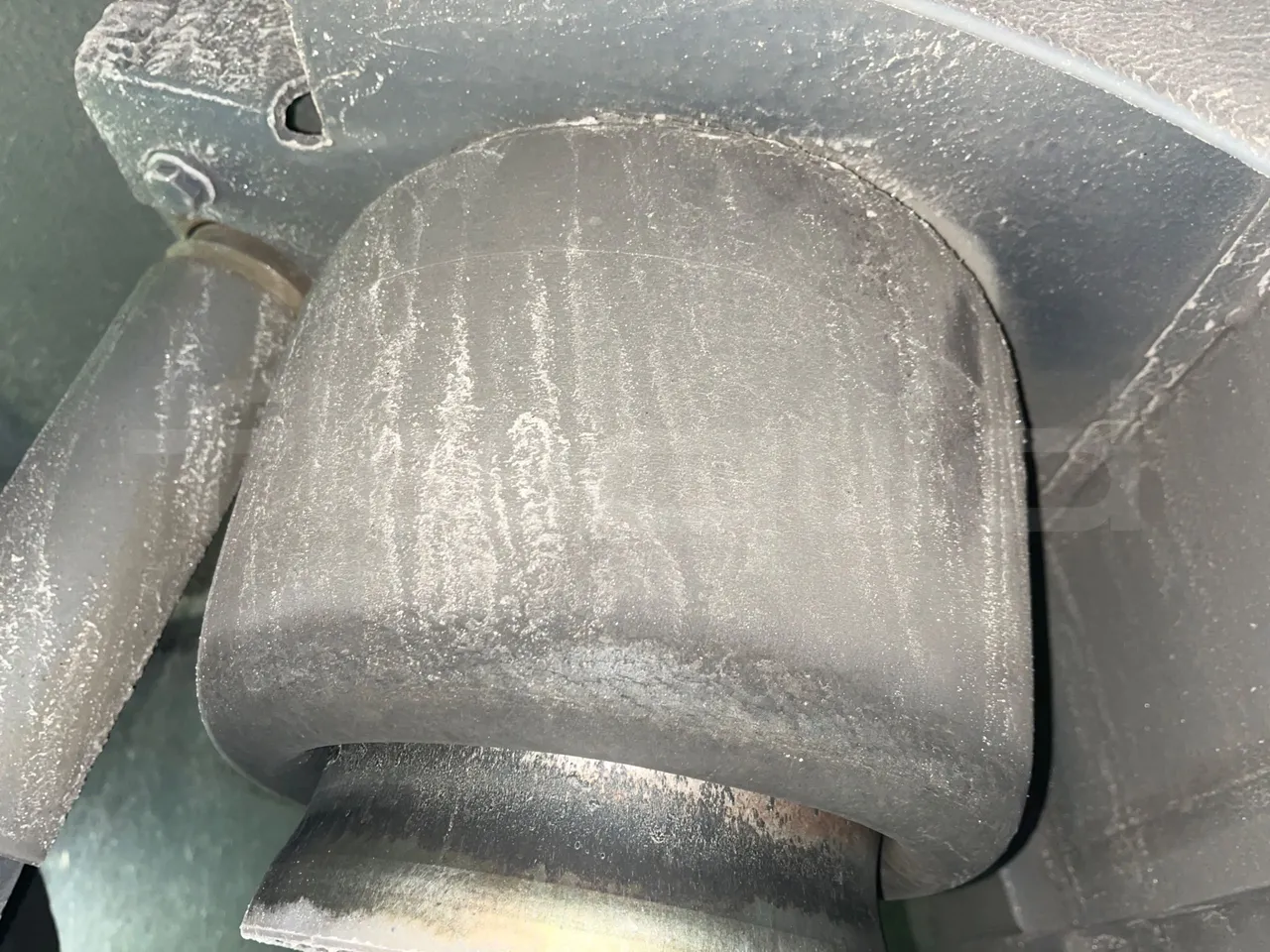 Setra S516 410 02 - EUR6 - 315kW - 13.115m - front air springs right