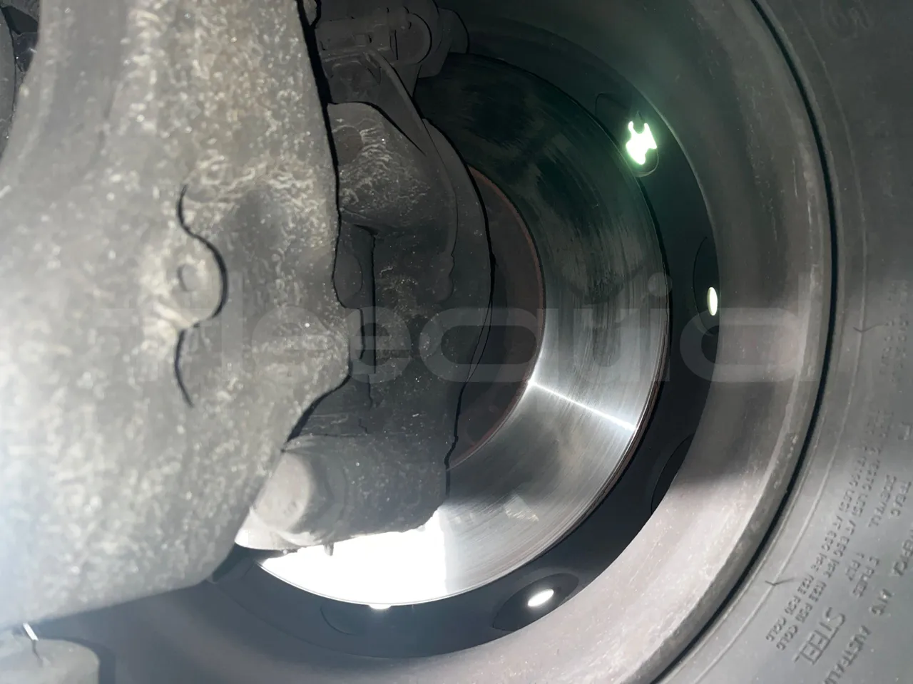 Setra S516 410 02 - EUR6 - 315kW - 13.115m - front discs right