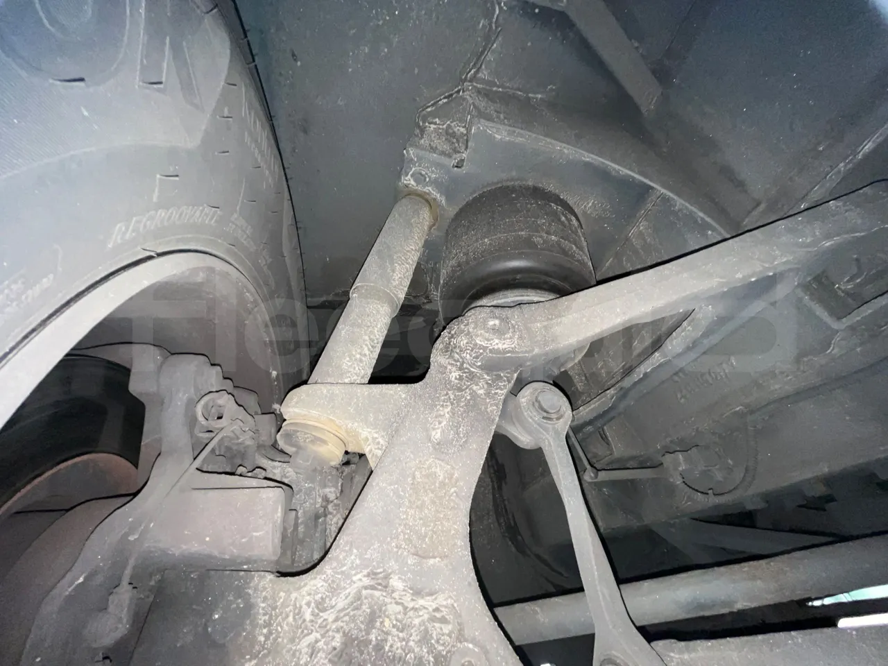 Setra S516 410 02 - EUR6 - 315kW - 13.115m - front shock absorbers left