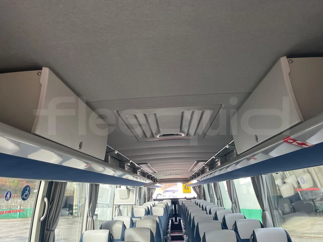 Setra S516 410 02 - EUR6 - 315kW - 13.115m - overhead compartments photo