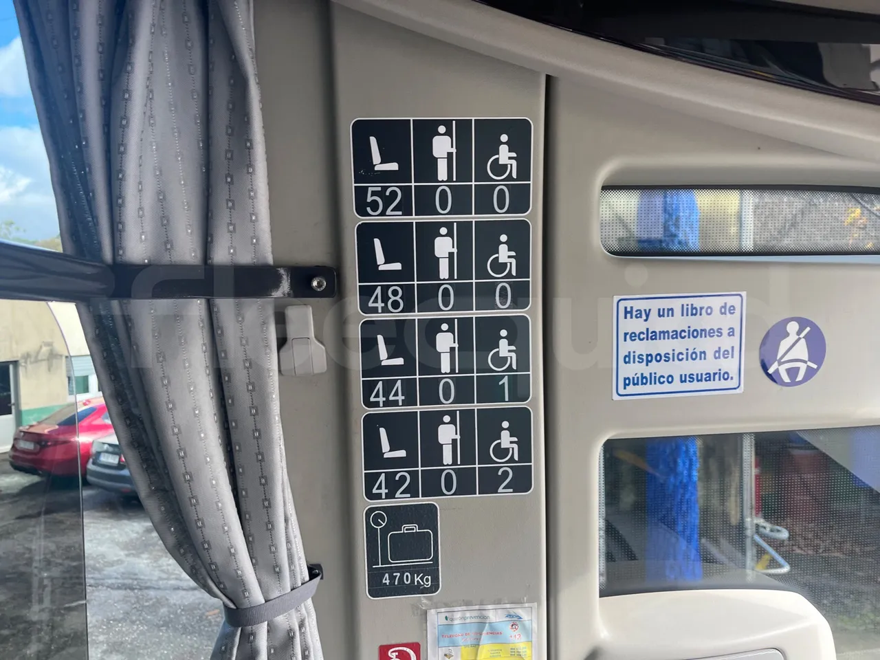 Setra S516 410 02 - EUR6 - 315kW - 13.115m - seat plate photo