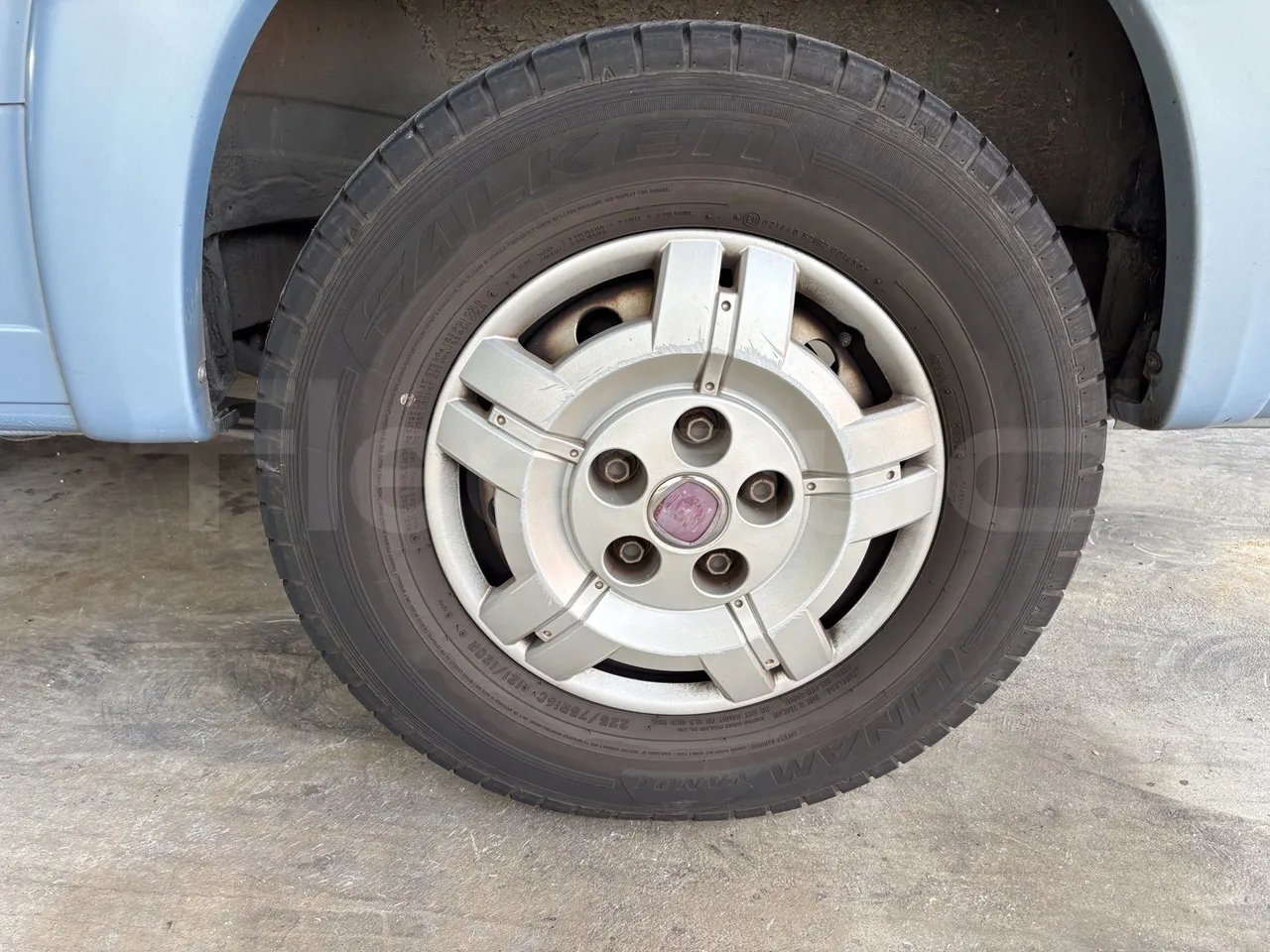 Fiat Ducato - Second Axle Left Side: Complete Wheel