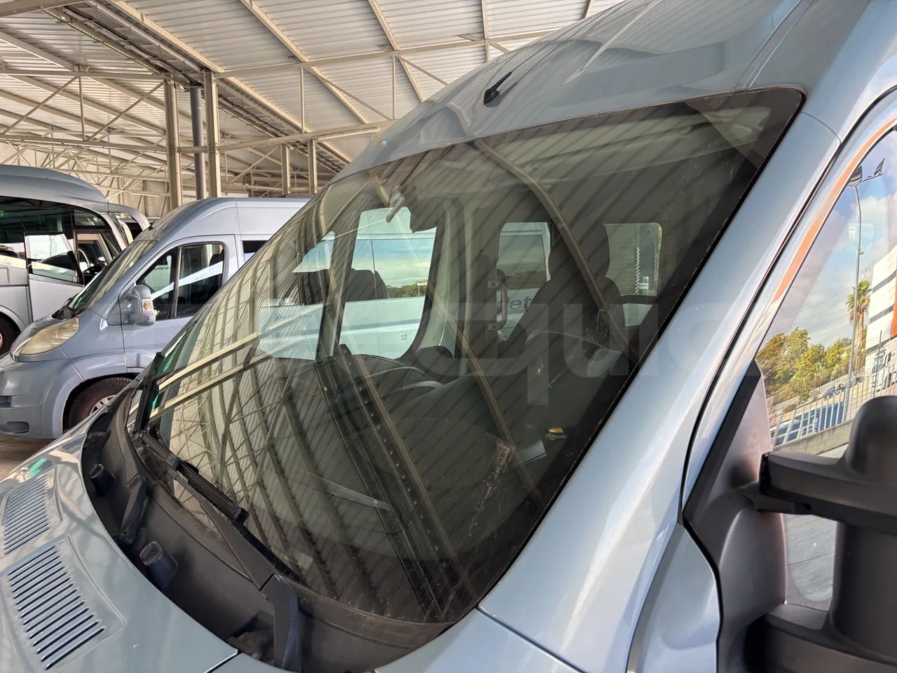 Fiat Ducato - Windscreen From Left Side