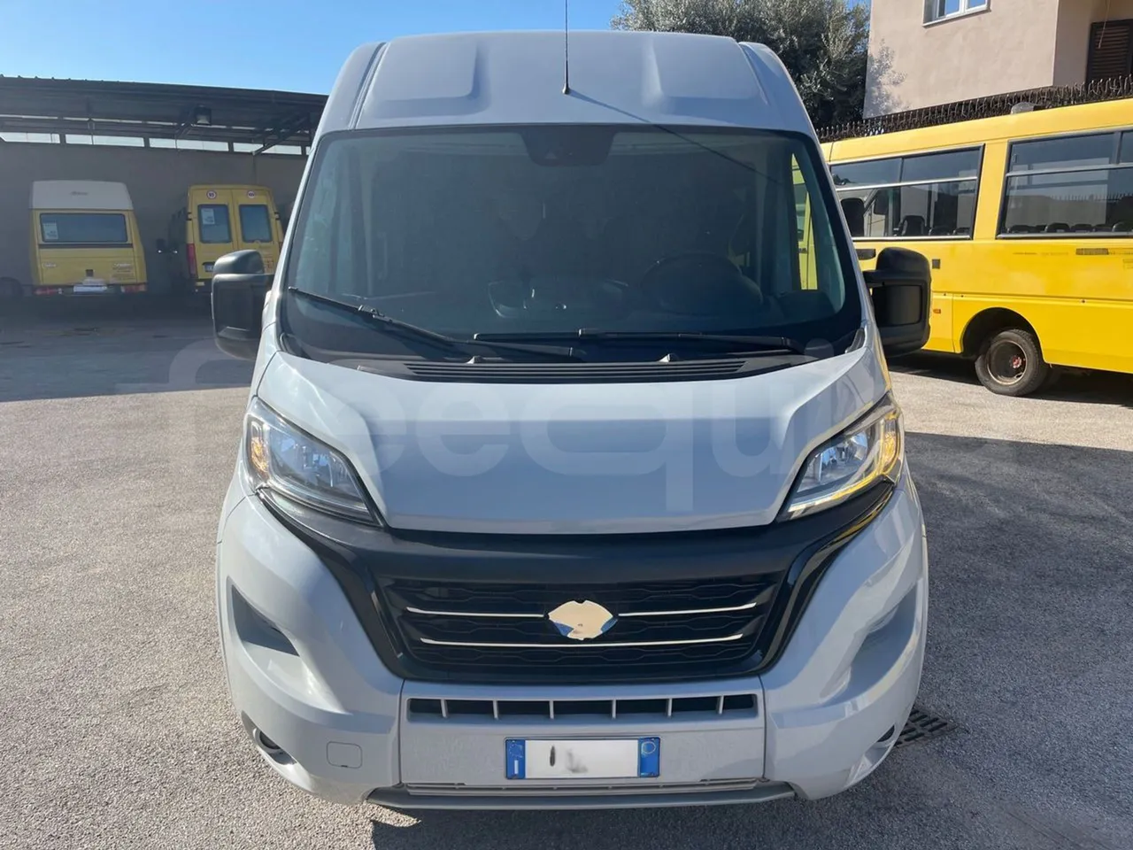 Fiat Ducato 250CENRC HE9RT - Euro 6 - 103 kW - 5.998 mt - front photo