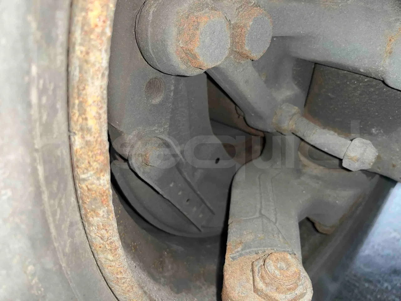 Scania Touring HD - axel 3  discs right