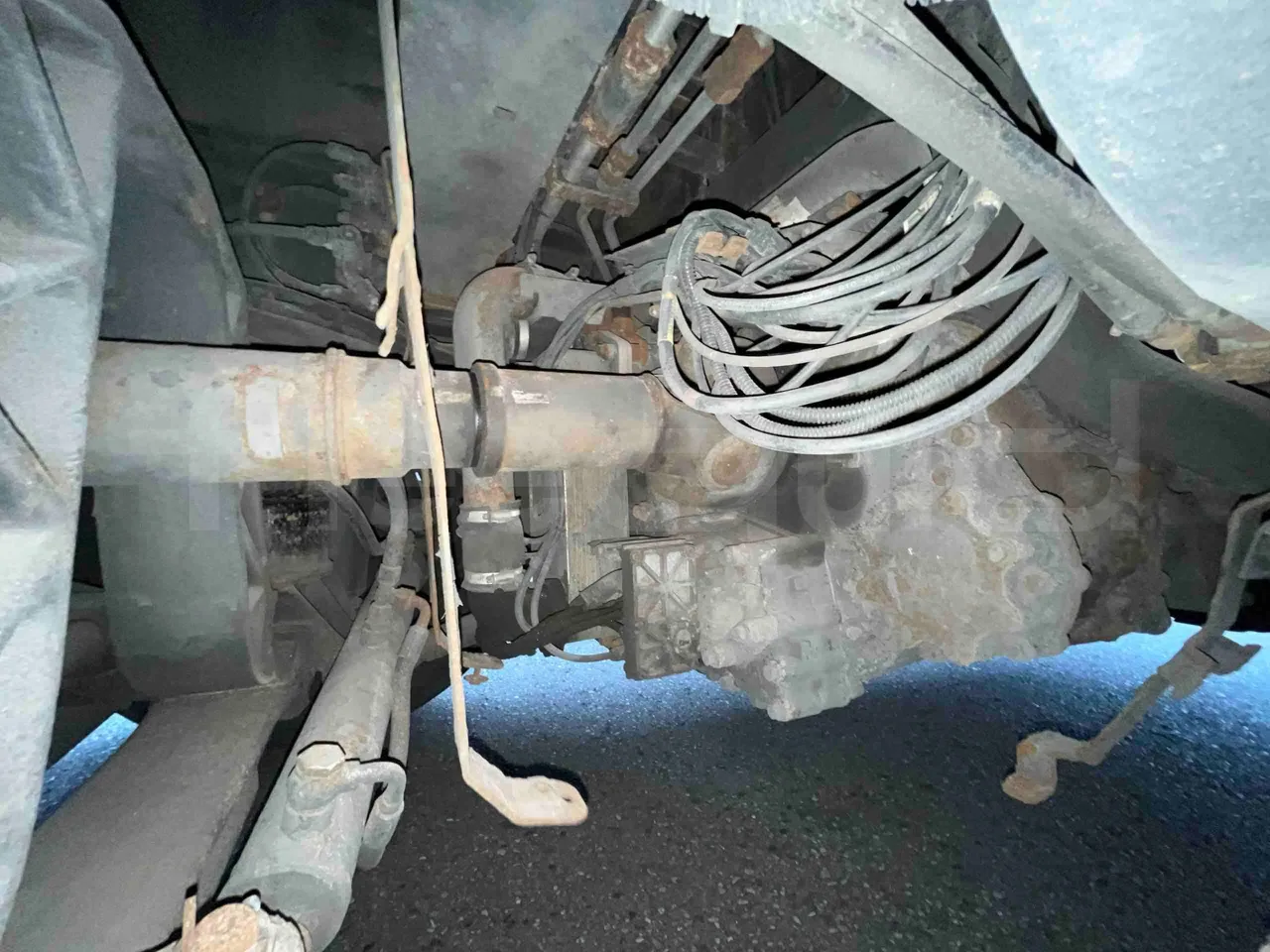 Scania Touring HD - driveshaft photo