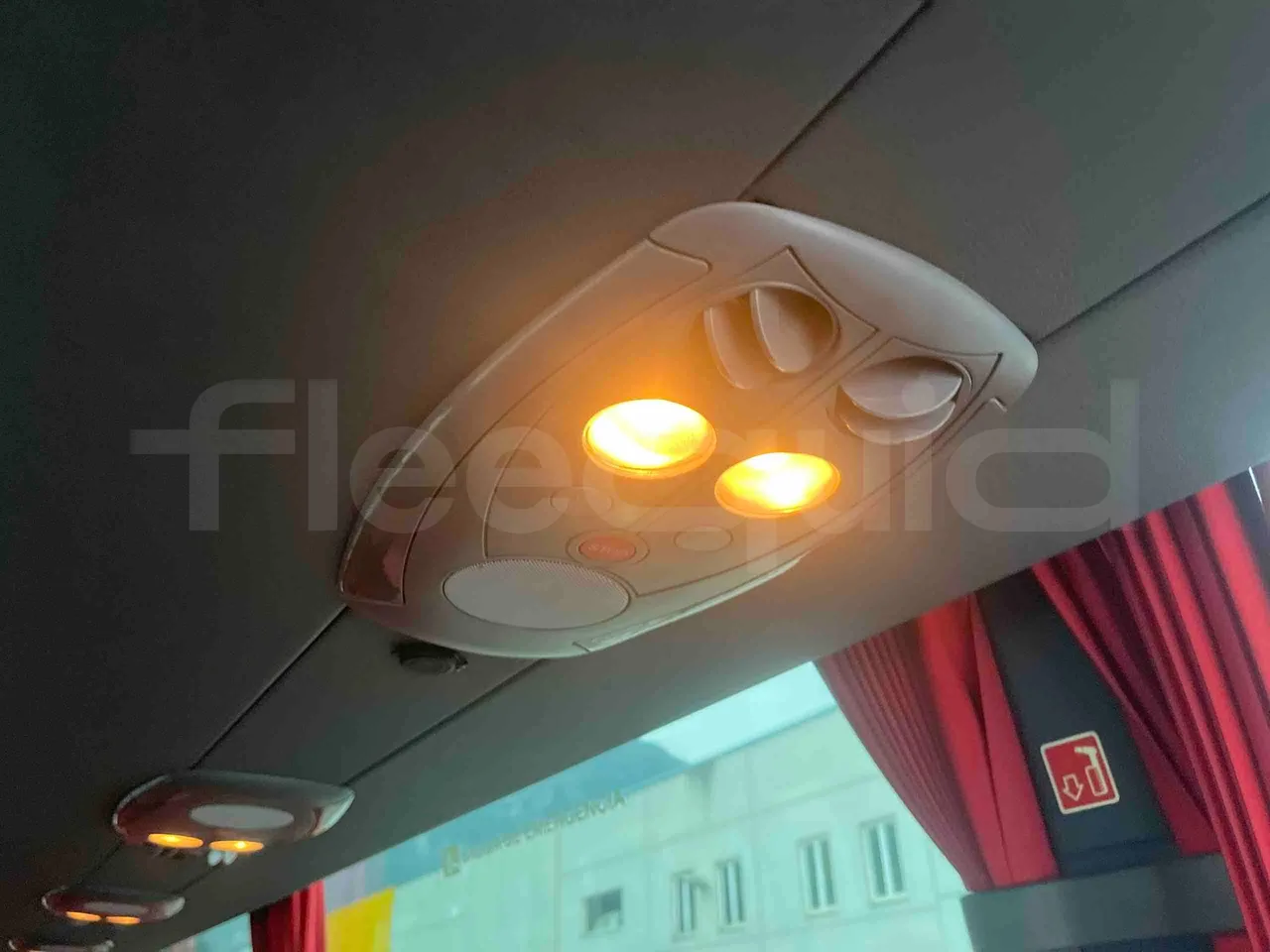 Scania Touring HD - power outlets detail