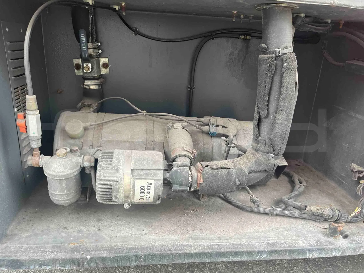 Scania Touring HD - preheater webasto photo