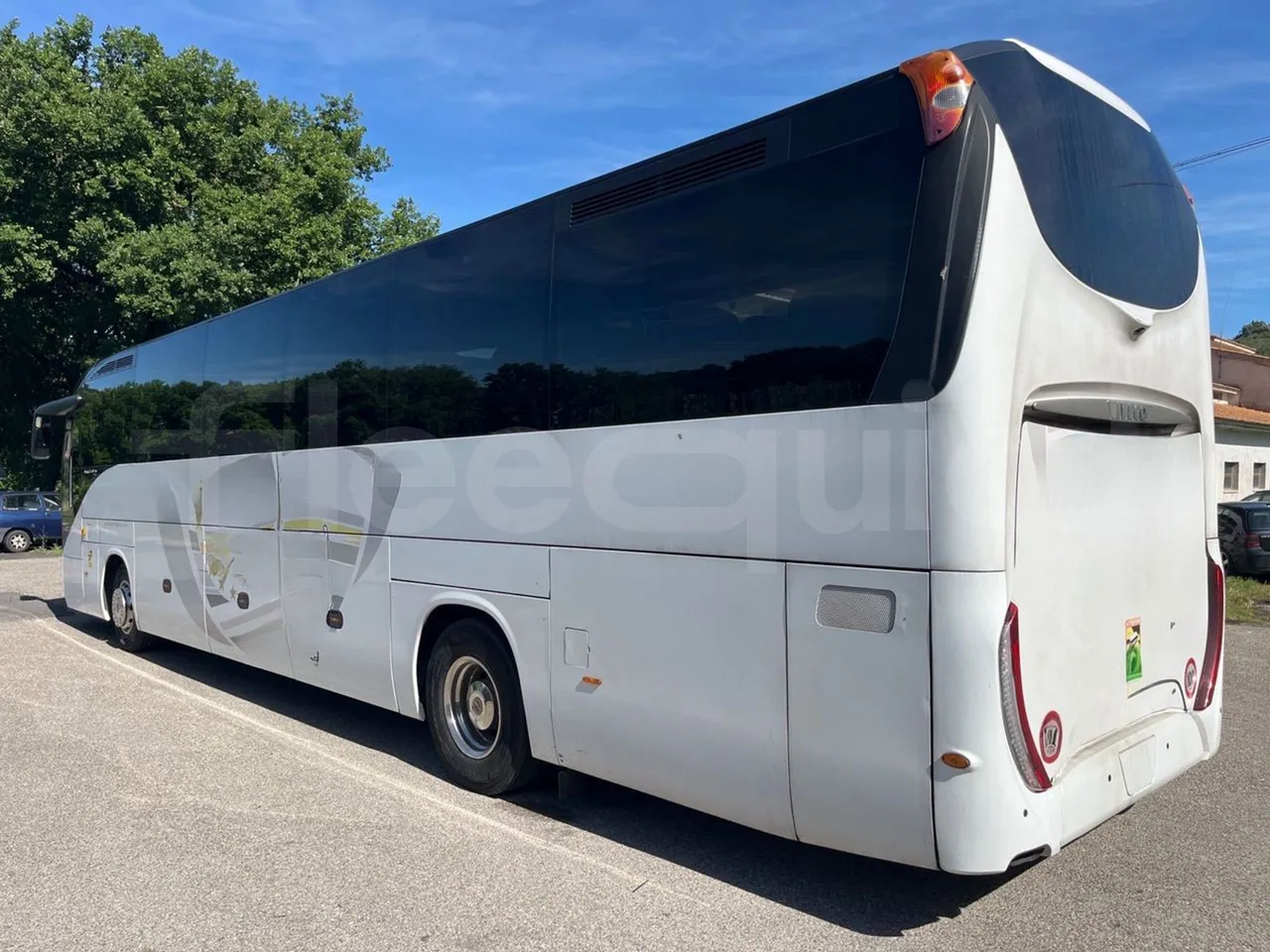 Iveco Magelys - 3/4 left rear side