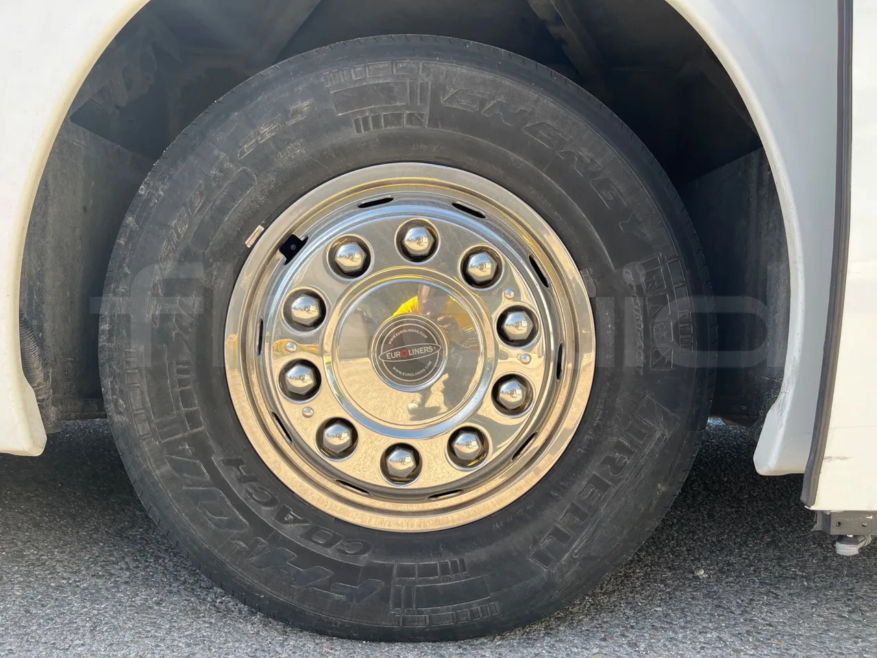 Iveco Magelys - front left tire measurements