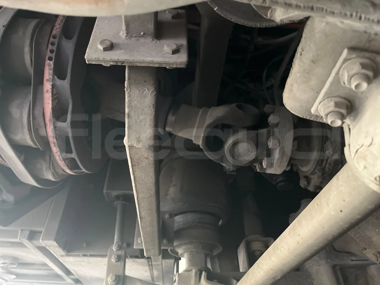 King Long XMQ6996 XMQ6996 / Euro 5 - 215 Kw - 9.895 Mt - driveshaft photo