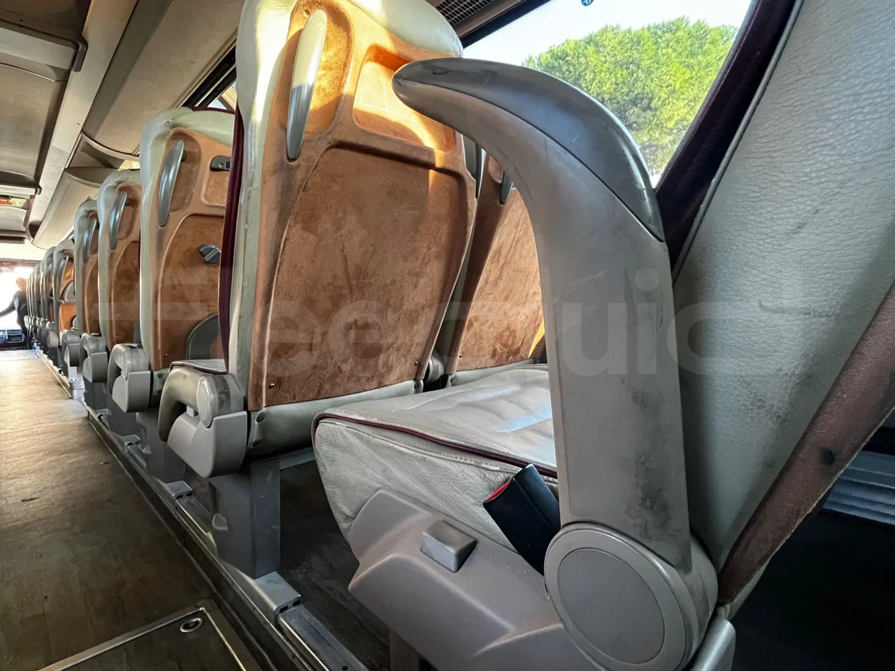 Iveco Magelys SFR210 - Euro5 - 331kW - 12.819mt - camera accessories photo