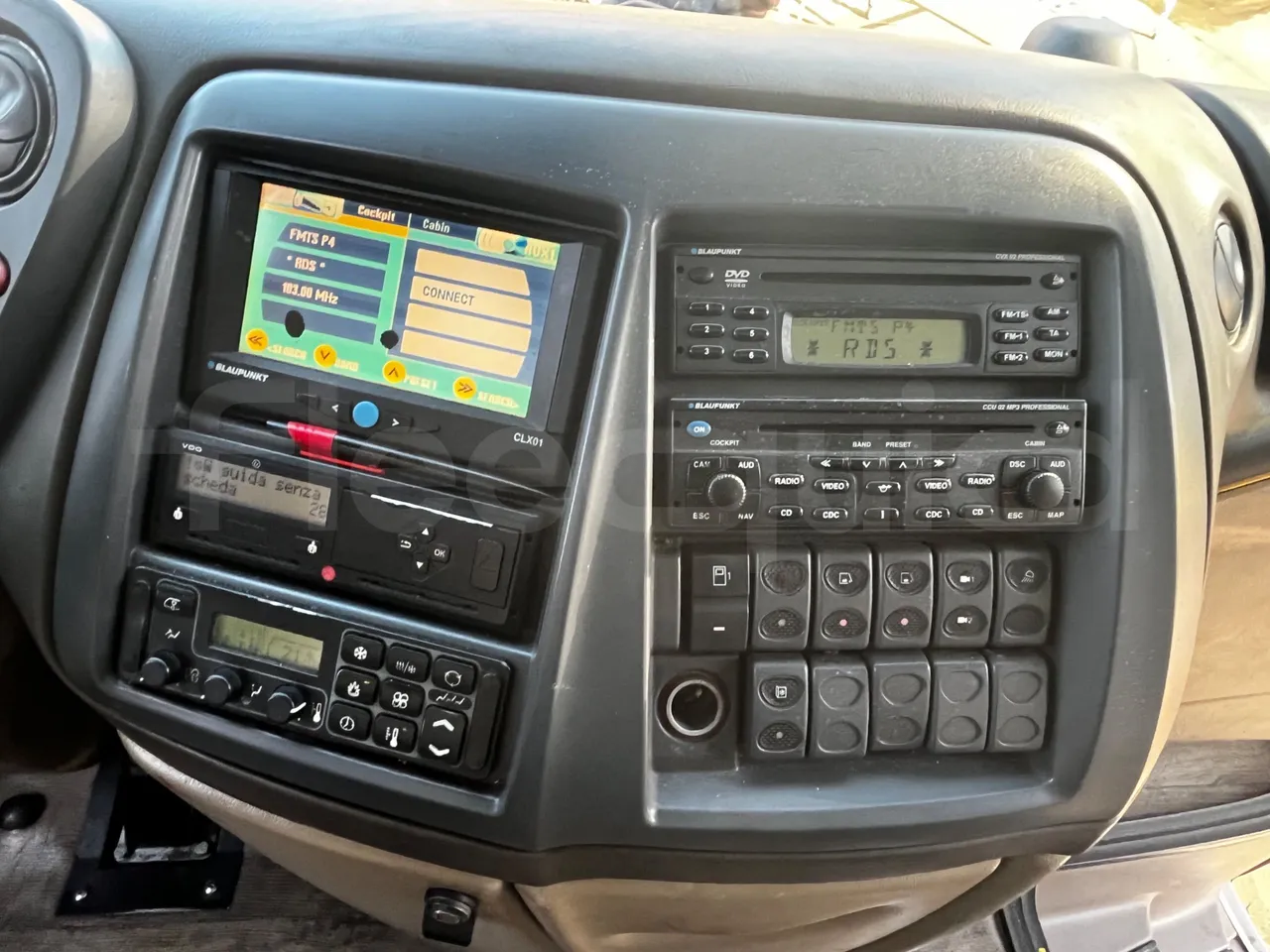 Iveco Magelys SFR210 - Euro5 - 331kW - 12.819mt - onboard devices 2