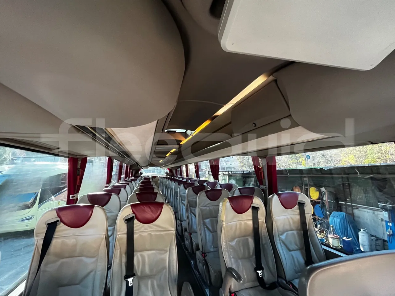 Iveco Magelys SFR210 - Euro5 - 331kW - 12.819mt - monitor detail photo