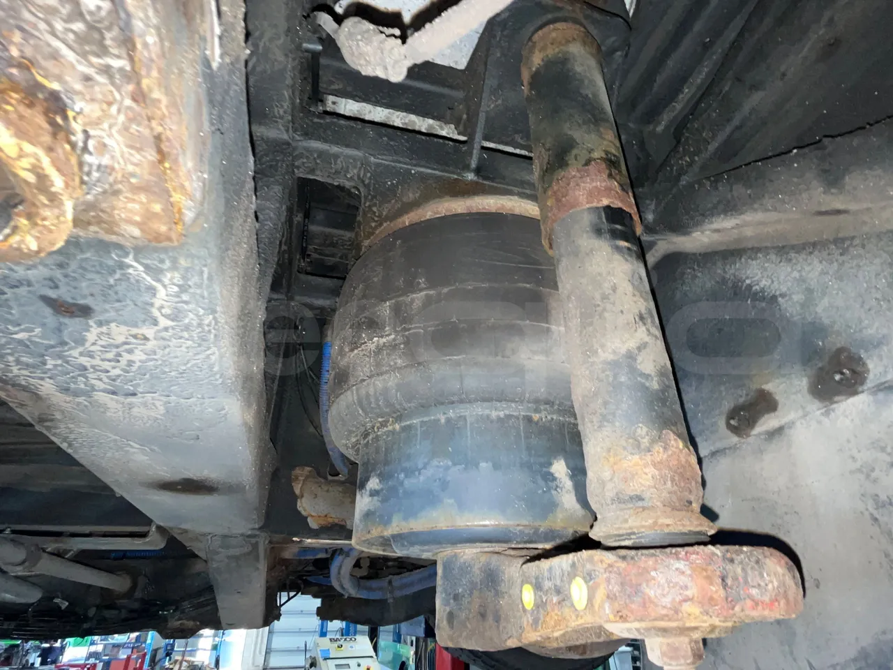 Solaris Urbino 12 - Euro6 - 240kW - 12mt - axel 2 air springs 1 right