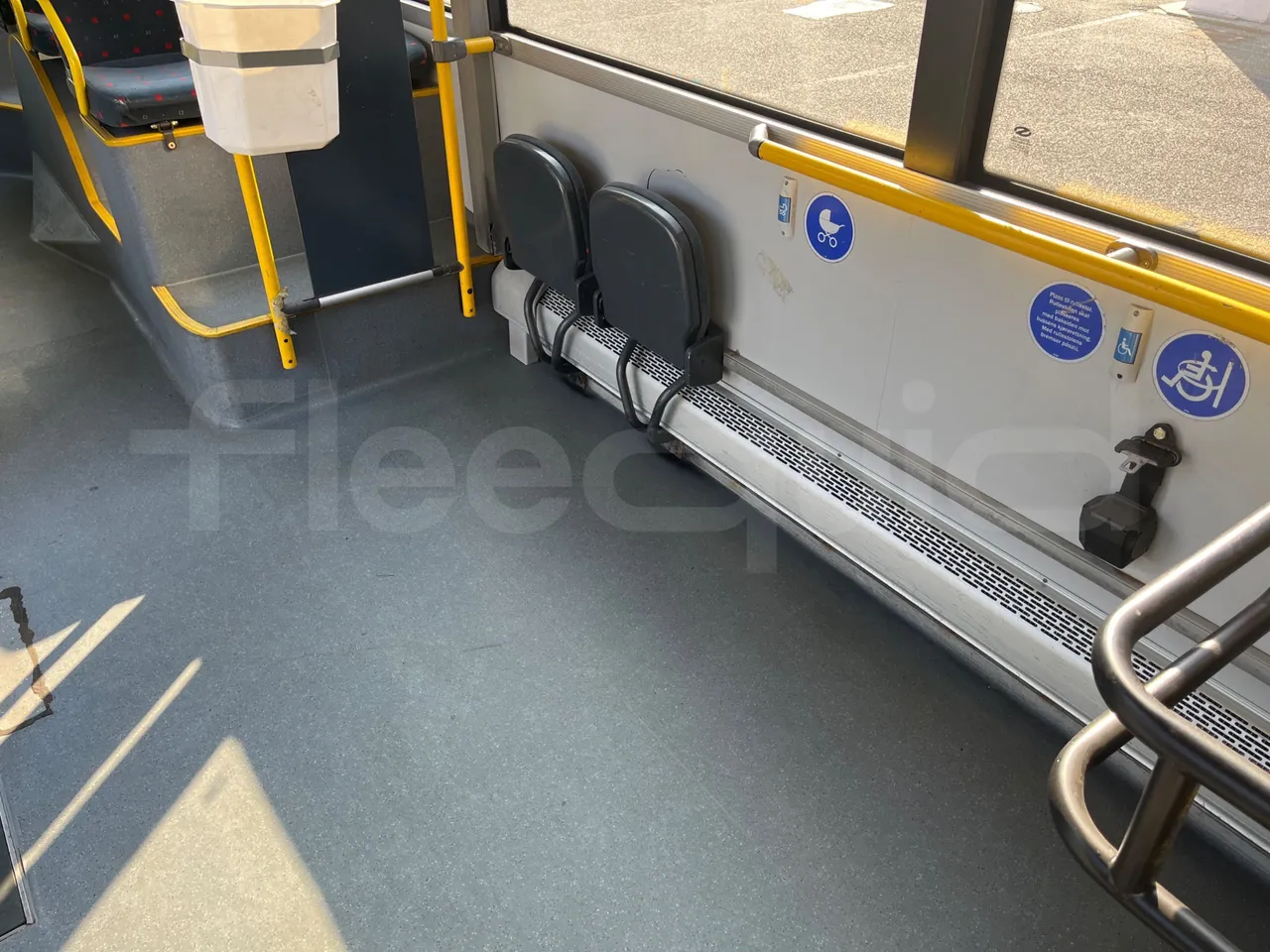 Solaris Urbino 12 - Euro6 - 240kW - 12mt - disabled area photo