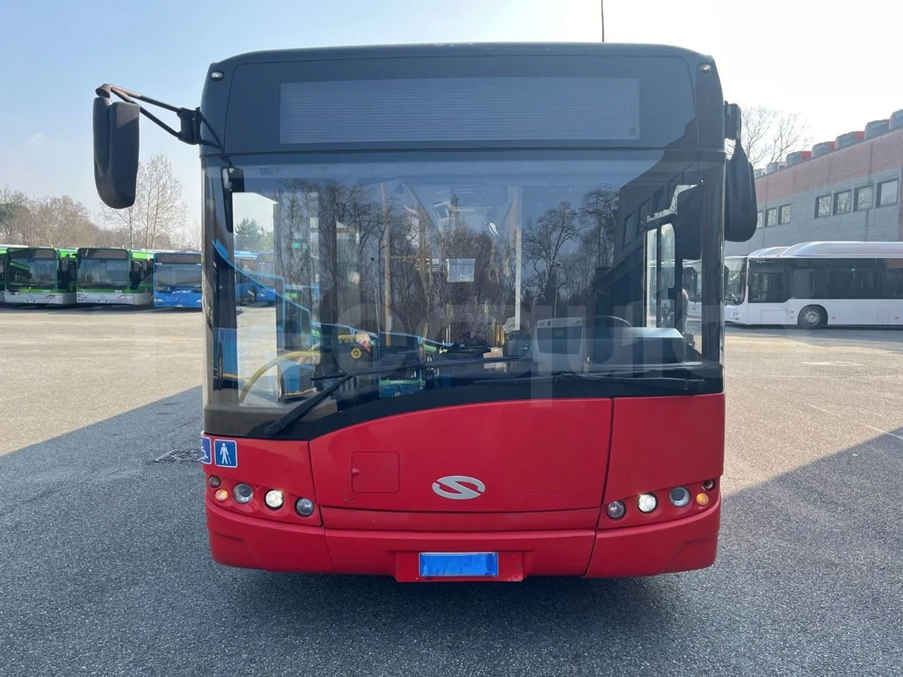 Solaris Urbino 12 - Euro6 - 240kW - 12mt - front photo