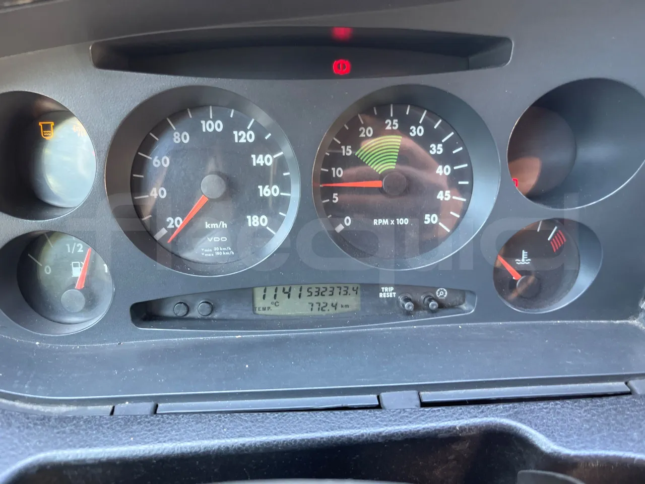 Iveco Daily A50C - EUR3 - 107kW - 6.948m - dashboard lights on