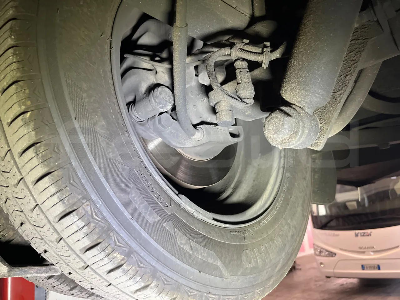 Iveco Daily A50C - EUR3 - 107kW - 6.948m - axle 2 discs right