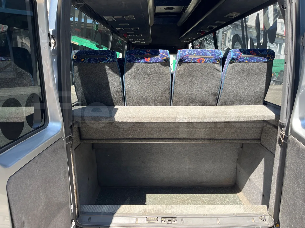 Iveco Daily A50C - EUR3 - 107kW - 6.948m - luggage rack photo
