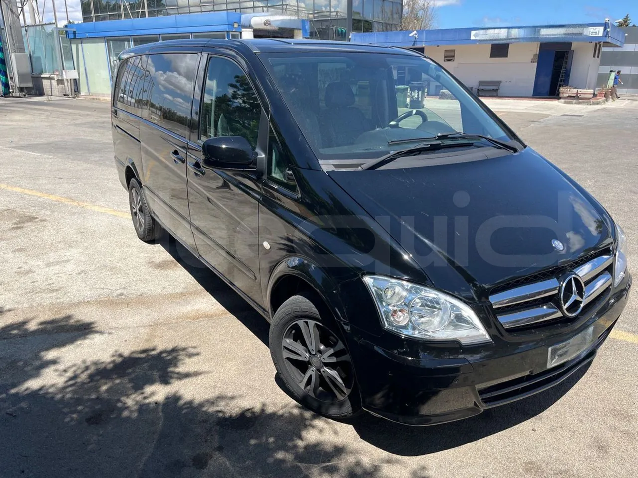 Mercedes-Benz Vito 639/2 - EUR5 - 100kW - 5.008m - 3/4 front right doors (mandatory for bus to scrap)