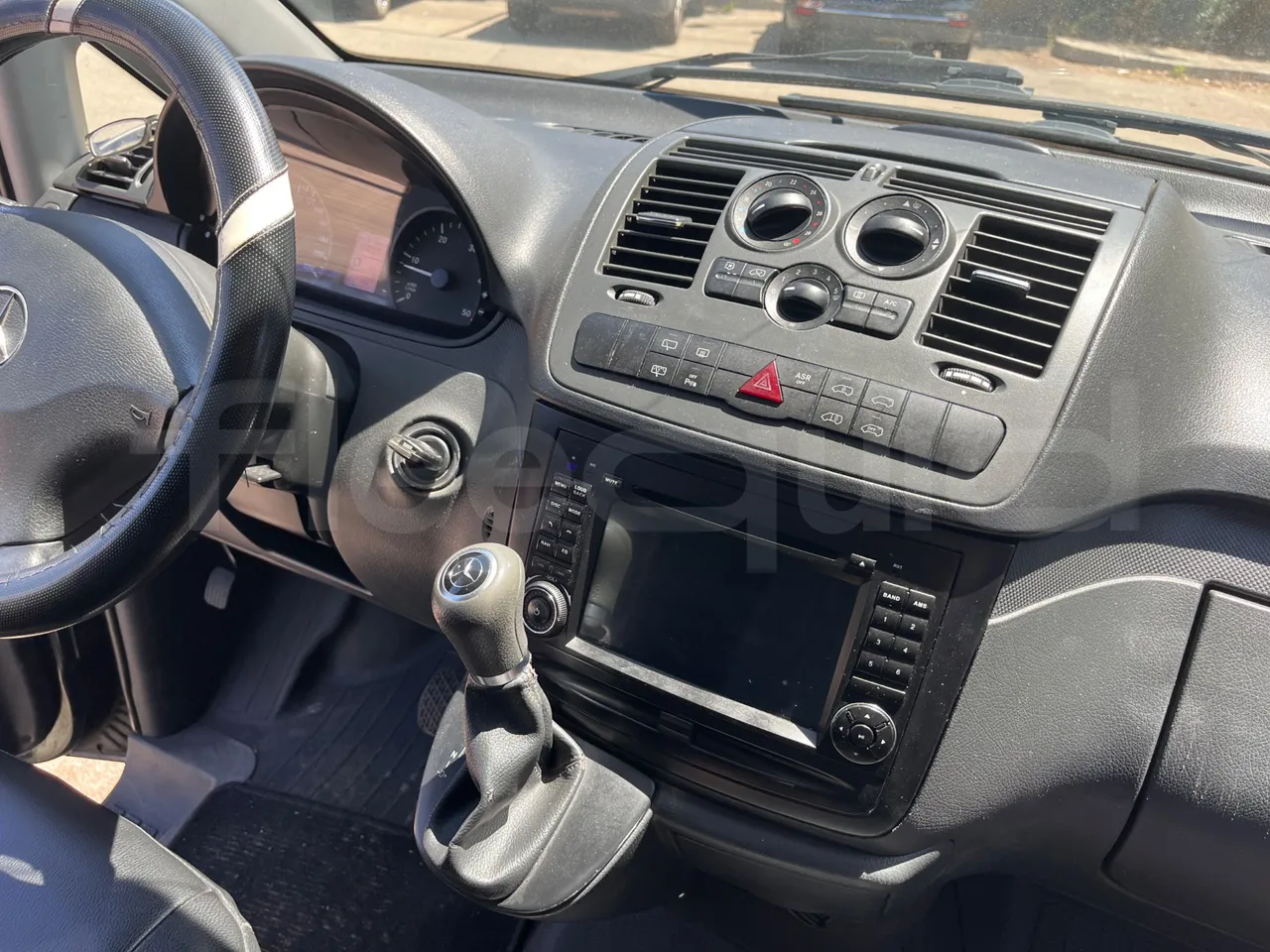 Mercedes-Benz Vito 639/2 - EUR5 - 100kW - 5.008m - onboard devices 2