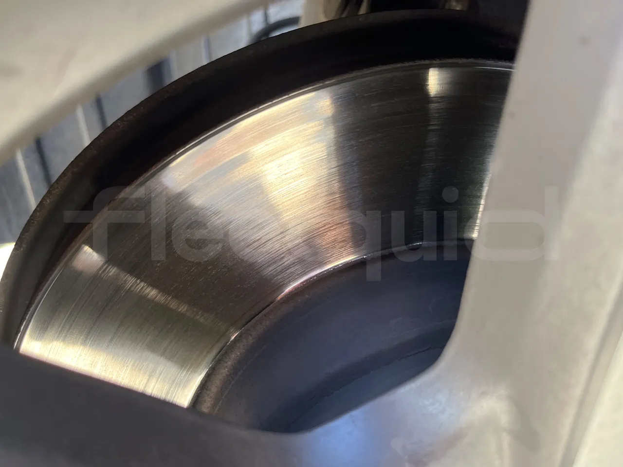 Mercedes-Benz Vito 639/2 - EUR5 - 100kW - 5.008m - front discs left