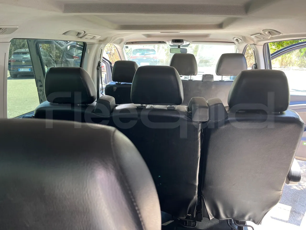 Mercedes-Benz Vito 639/2 - EUR5 - 100kW - 5.008m - forward view all seats last row height