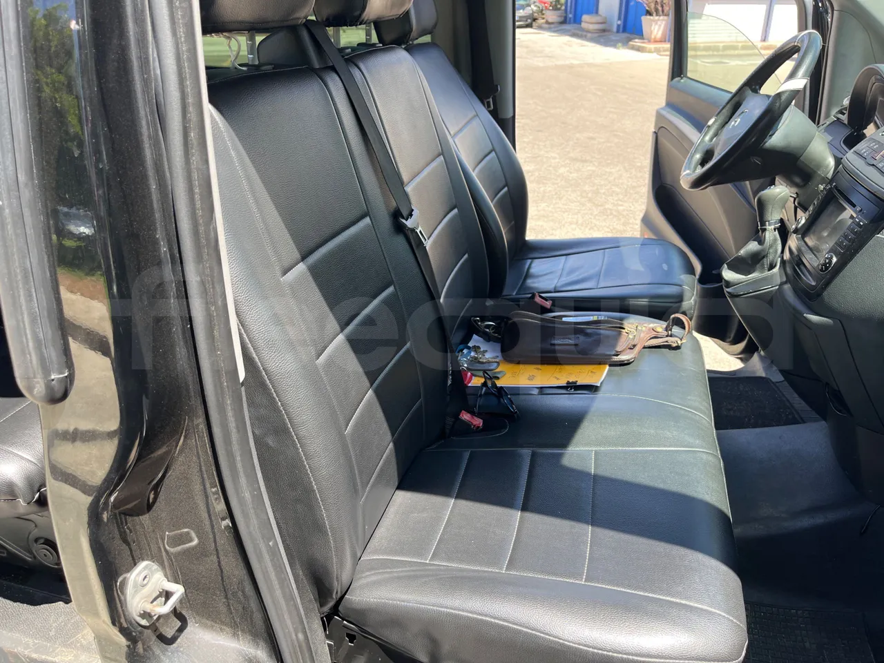 Mercedes-Benz Vito 639/2 - EUR5 - 100kW - 5.008m - hostess seat photo
