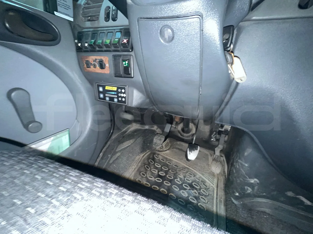 Mercedes-Benz Sprinter 416CD  - Euro3 - 115kW - 6.985mt - onboard devices 1