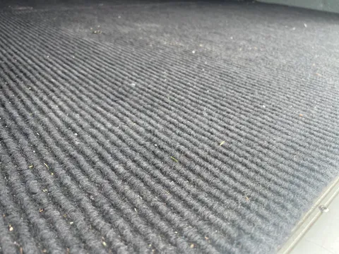 Mercedes-Benz Tourismo RHD 632 01 - Euro5 - 300kW - 12.140mt - Image