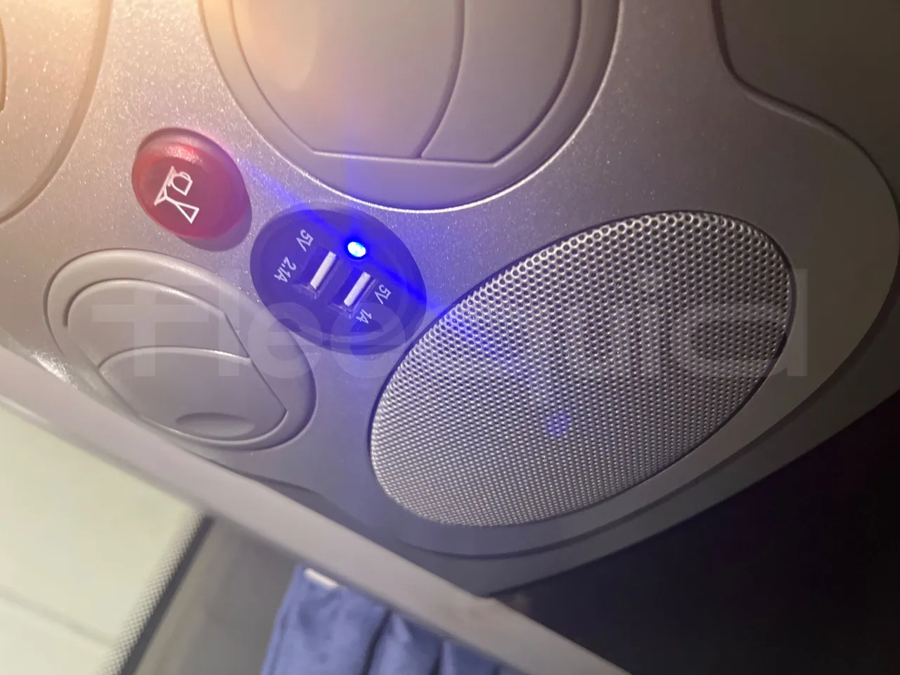 Mercedes-Benz Tourismo RHD 632 01 - Euro5 - 300kW - 12.140mt - central seat safety belt