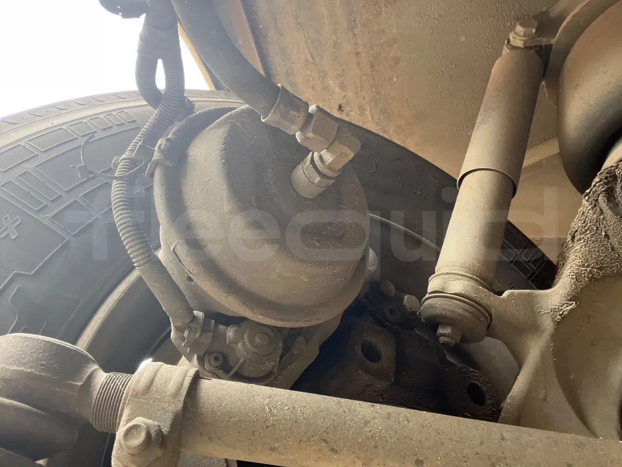 Mercedes-Benz Tourismo RHD 632 01 - Euro5 - 300kW - 12.140mt - front discs right