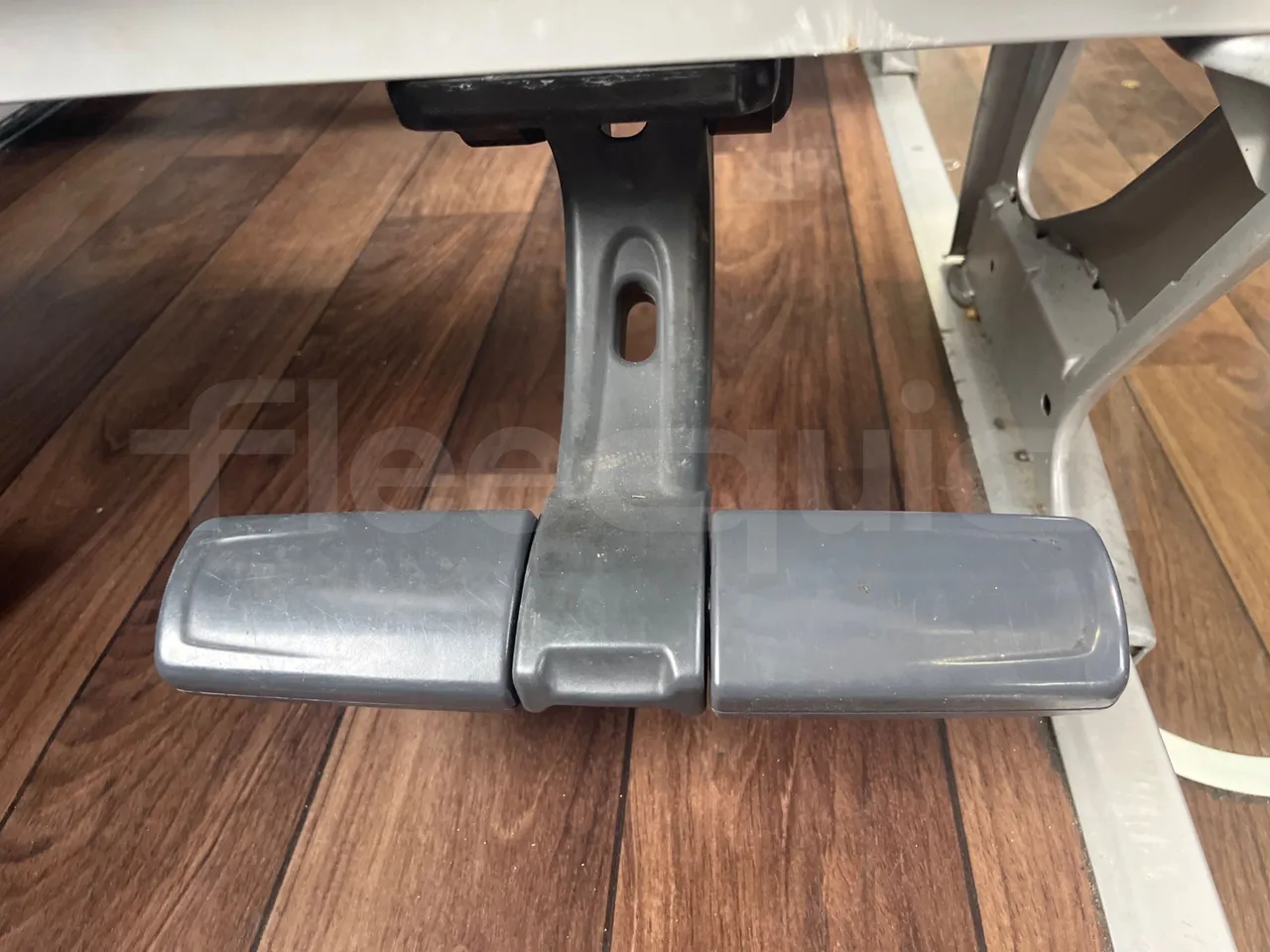 Mercedes-Benz Tourismo RHD 632 01 - Euro5 - 300kW - 12.140mt - roof hatch 1