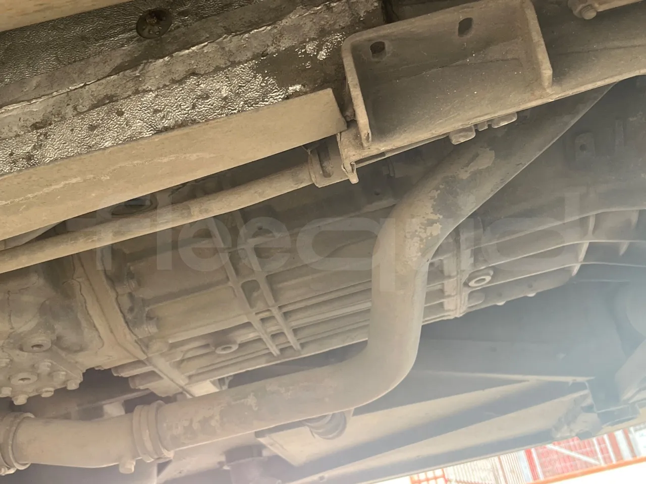 Mercedes-Benz Tourismo RHD 632 01 - Euro5 - 300kW - 12.140mt - axle 3 left side