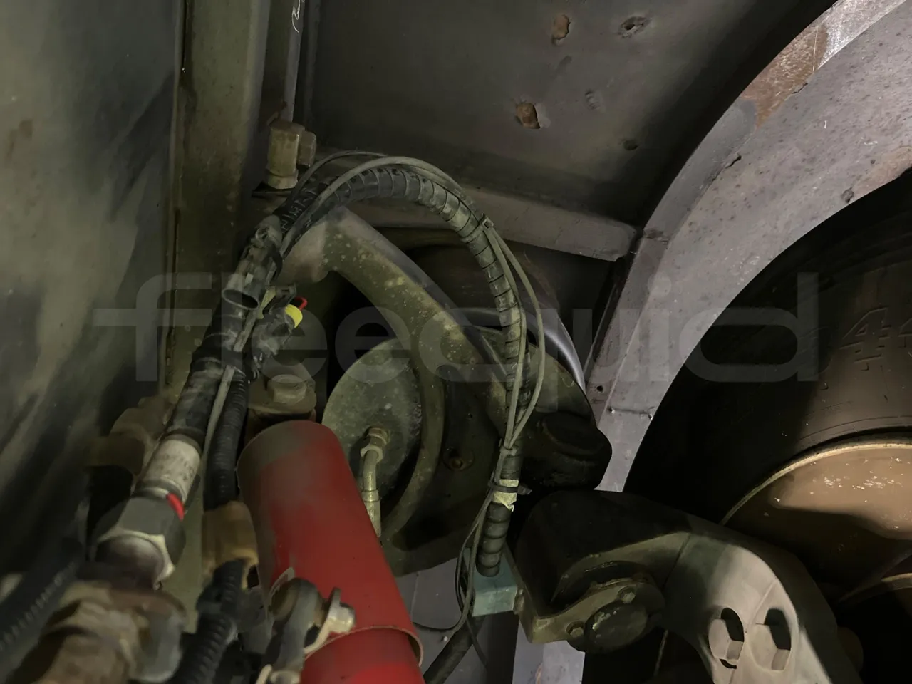 BredaMenarinibus Vivacity Plus C - Euro5 - 161kW - 8mt - front air springs right