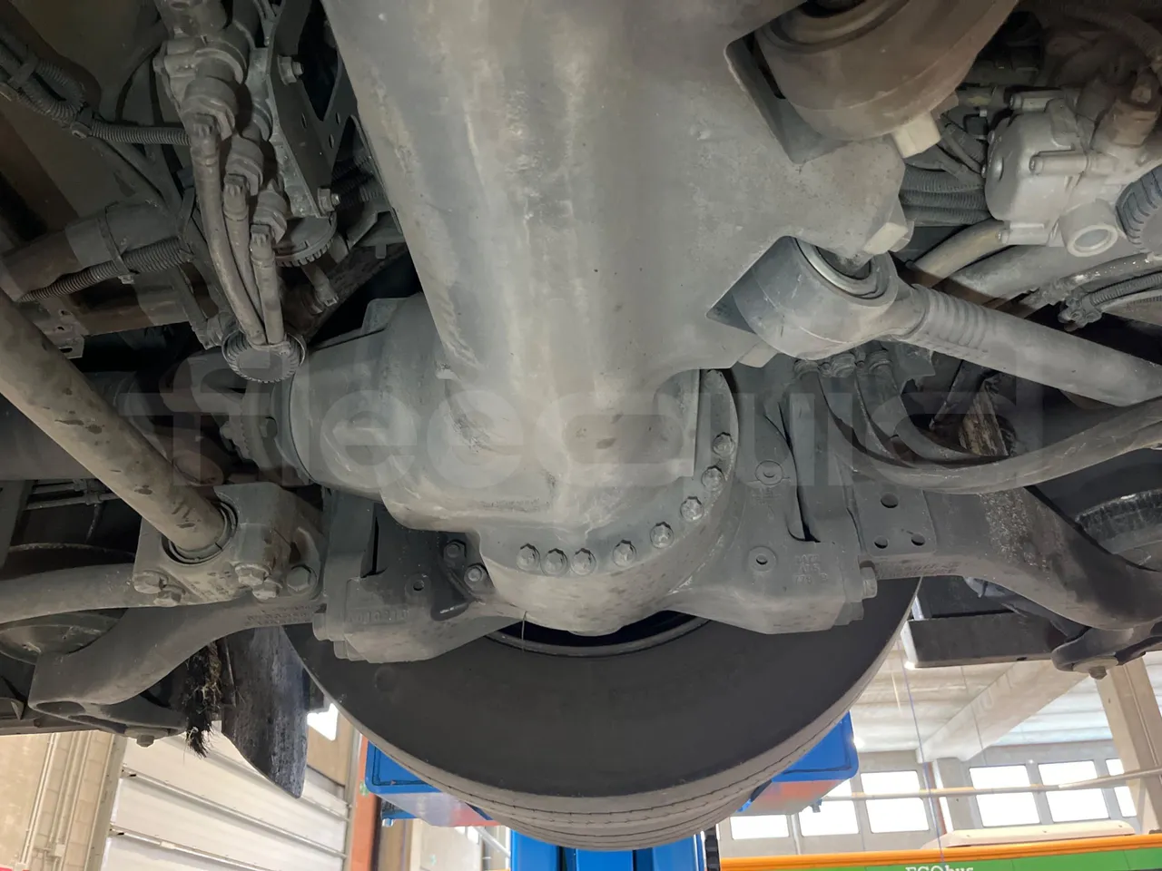 Mercedes-Benz O 530 5303/P - Euro 5 - 210 kW - 11.950 mt - differential photo