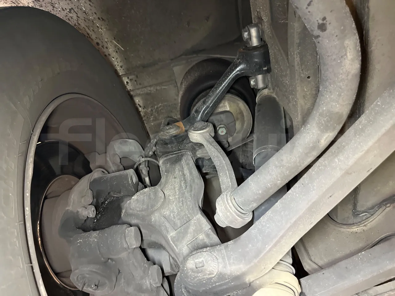 Mercedes-Benz O 530 5303/P - Euro 5 - 210 kW - 11.950 mt - front air springs left