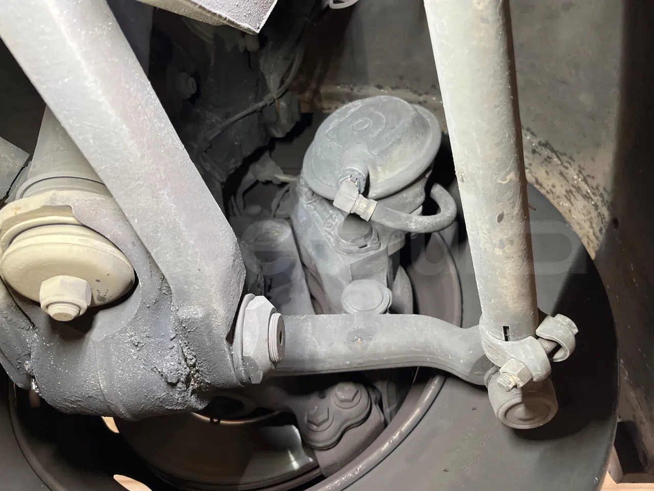 Mercedes-Benz O 530 5303/P - Euro 5 - 210 kW - 11.950 mt - front brake calipers left